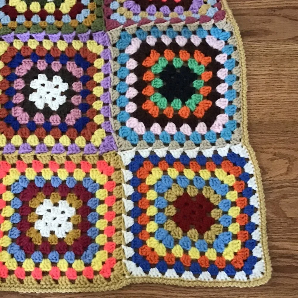 VINTAGE Afghan‎ Crochet Granny Square Blanket Handmade Throw Quilt